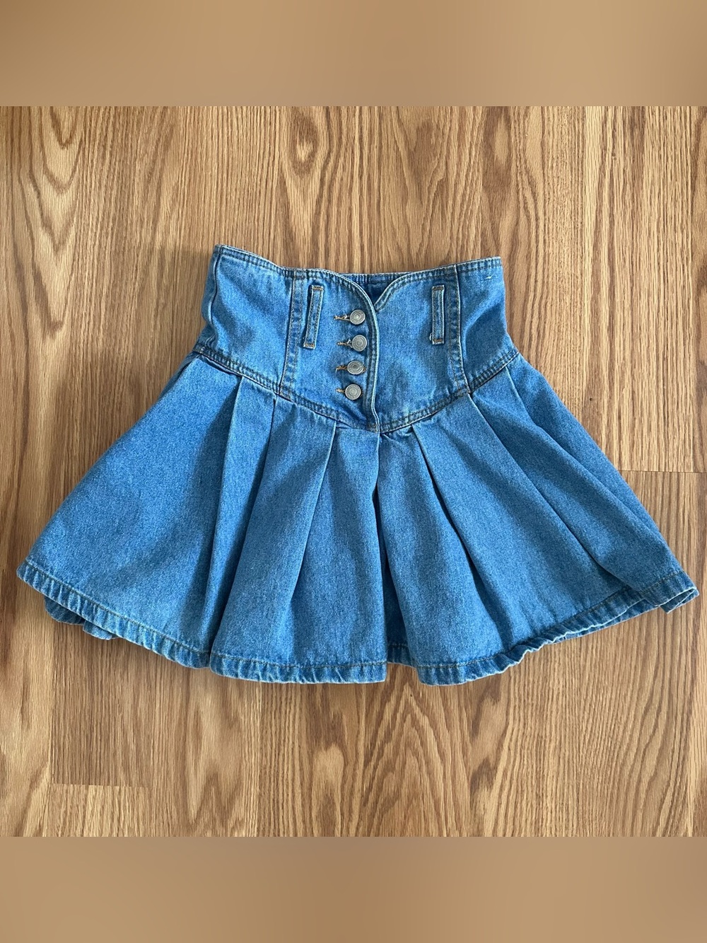 Vintage 80s/90s Jordache High Waisted Pleated Denim Mini Skirt